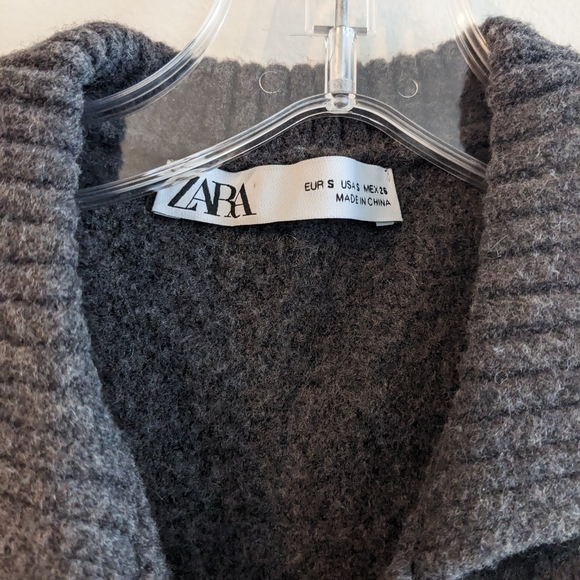 Zara vest - Picture 2 of 3